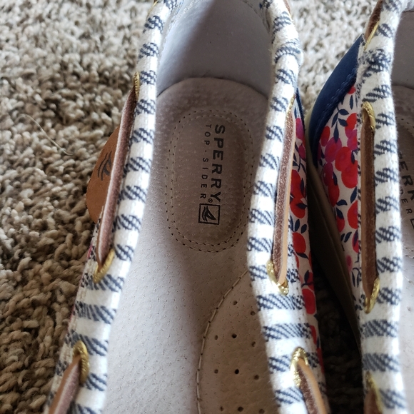 Floral Sperry Slide Ons - Picture 4 of 6